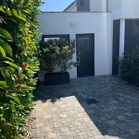 Nouveau A 15 Min De Strasbourg Hurtigheim